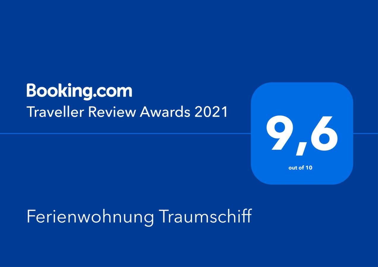 Ferienwohnung Traumschiff Erzingen エクステリア 写真